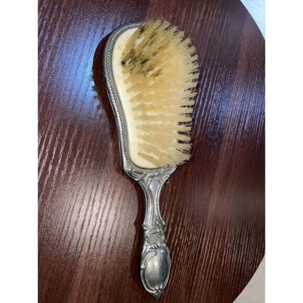 Vintage Silver Plated Brush Vanity Nice‎ Floral Heavy Ornate